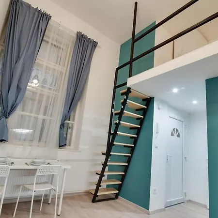 Helios Downtown Arthur فندق